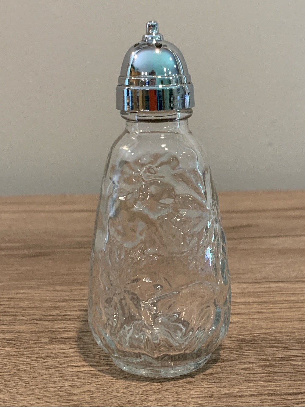 Princess House Fantasia Salt Shaker Replacement #542 Chrome Lid Poinsettia Glass